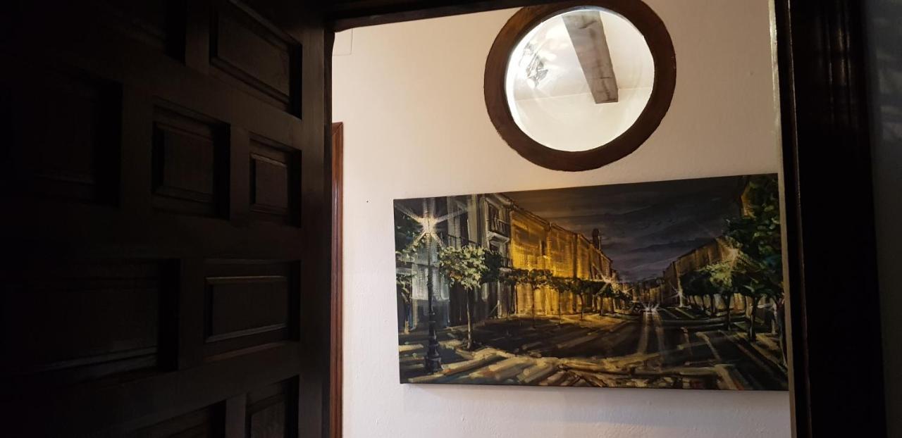La Casa Del Pintor - Estudio De Arte En Baeza Luaran gambar