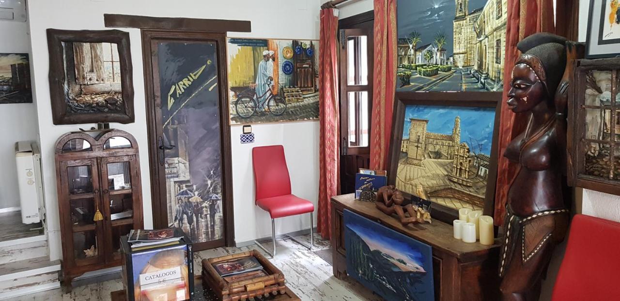 La Casa Del Pintor - Estudio De Arte En Baeza Luaran gambar